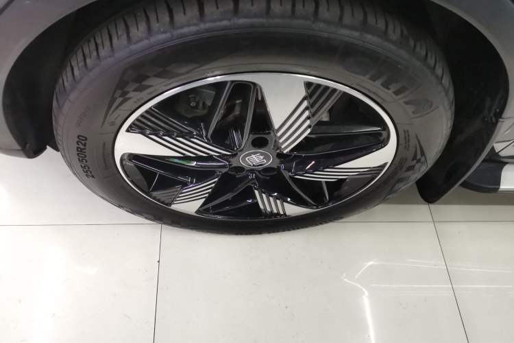 Used BYD Tang New Energy 2023 DM-i Champion Edition 112KM Prestige Model