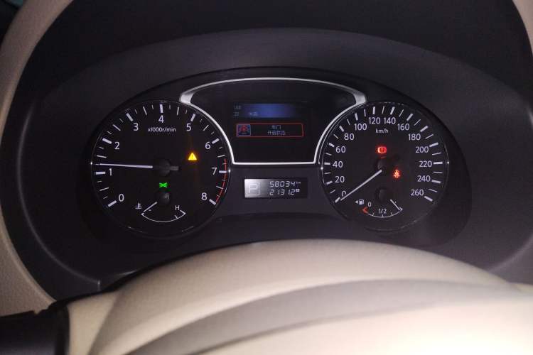 Used Nissan Teana 2016 Revised Version 2.0L XL Comfort Edition Instrument Cluster