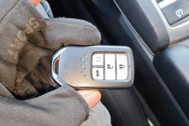 Used Honda Civic 2016 220TURBO CVT Luxury Edition
