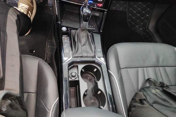 Used Volkswagen Passat 2022 330TSI Luxury Edition