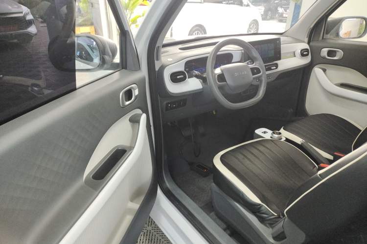 Used Geely Galaxy Panda 2025 210 km – Yuanqi Bear