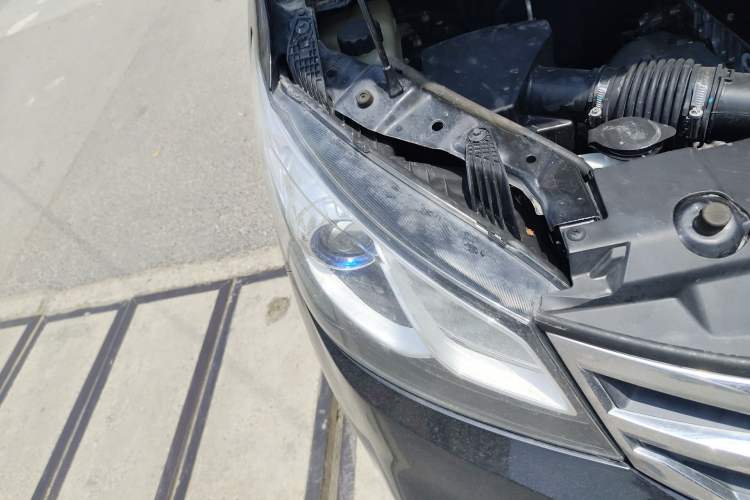 Used SAIC MAXUS G10 2018 PLUS 2.4L Manual Elite Edition
