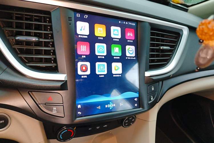 Used Buick GT 2017 15N Manual Elite Version Audio And AC Panel