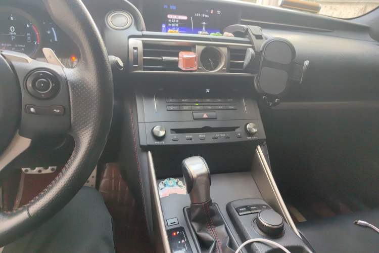 Used Lexus IS 2015 200t F SPORT