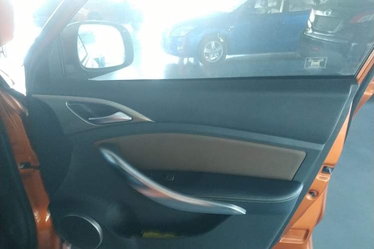 Used BYD Song 2016 GaiShi Edition 1.5TID Automatic Elite Model