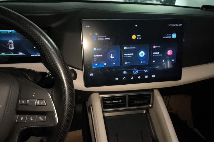 Used BYD Yuan UP 2024 401KM Leading Edition