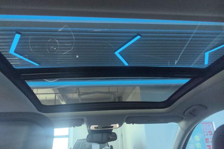 Used Buick LaCrosse 2025 28T Platinum Edition