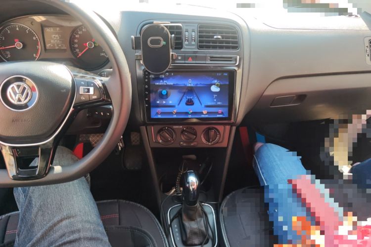 Used Volkswagen Polo 2016 1.4L Automatic Trendy Model Audio And AC Panel