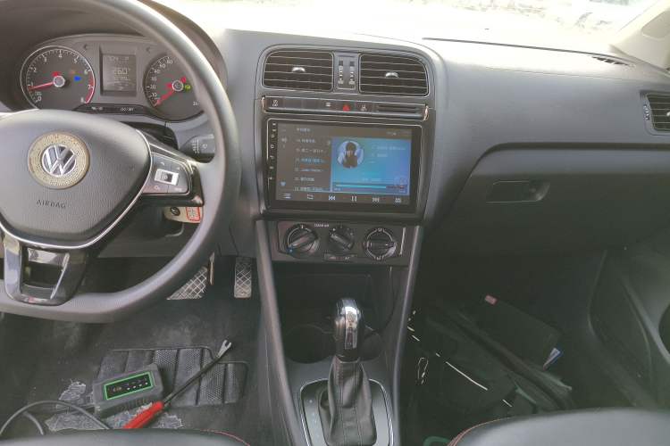 Used Volkswagen Polo 2018 1.5L Automatic Advanced Driving Model Audio And AC Panel