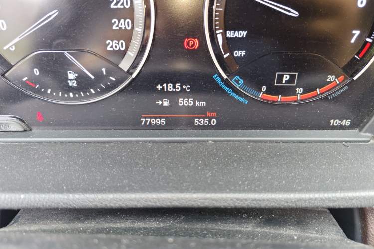 Used BMW X1 2020 sDrive25Li Leading Model Odometer Close Up