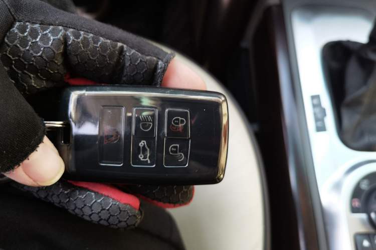 Used Land Rover Range Rover 2012 5.0 NA V8
