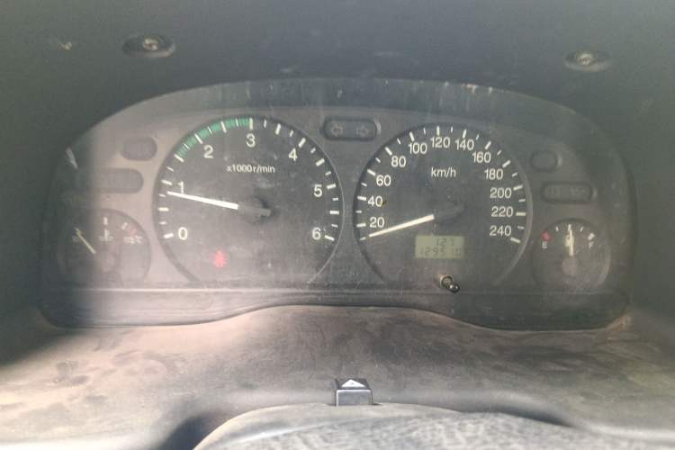 Used Ford Classic Transit 2013 2.8T Diesel Logistics Model with Short Wheelbase and Mid-Roof JX493ZLQ4