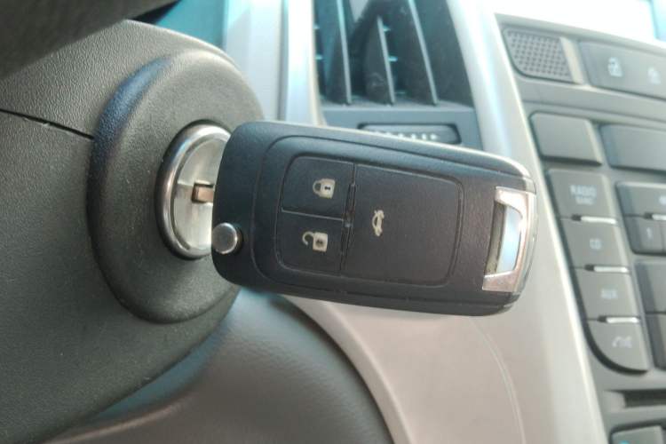 Used Buick GT 2012 XT 1.6L Automatic Comfort Edition Vehicle Key