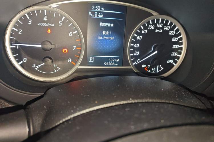 Used Nissan Tiida 2016 1.6L CVT Smart Drive Edition Odometer Close Up