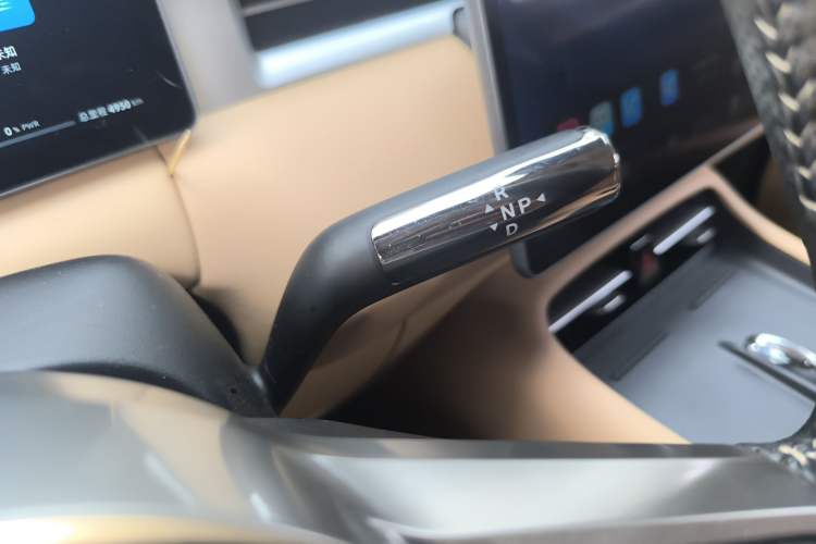 Used Landian E5 PLUS 2025 165 km Long-Range Version PLUS 5-Seater