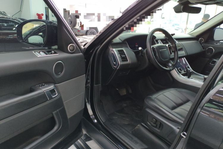 Used Land Rover Range Sport 2021 3.0 L6 SE Driver Seat