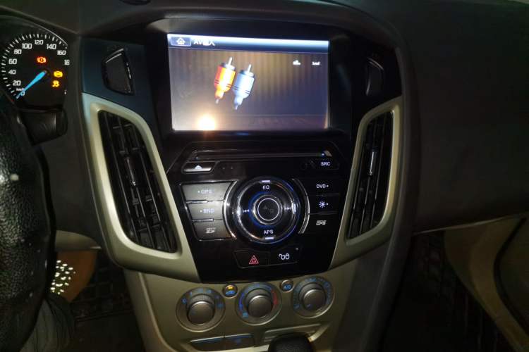 Used Ford Focus 2012 Sedan 1.6L Automatic Comfort Model
