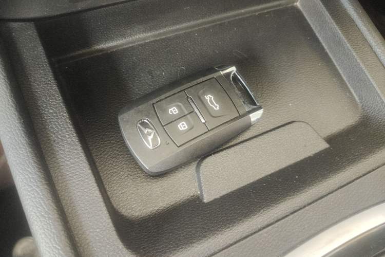 Used Cowin Xuanjie 2020 1.5L Manual Trendy Vehicle Key