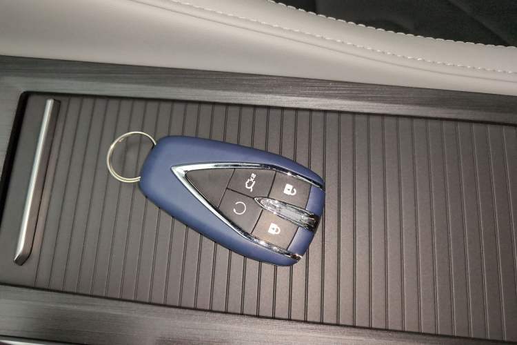 Used CHANGAN CS75 PLUS 2024 3rd Generation Champion Edition 1.5T Intelligent Drive Dynamic Model
