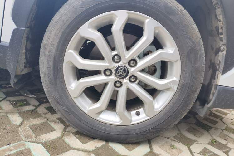 Used Toyota FRONTLANDER 2024 2.0L CVT Elite Edition