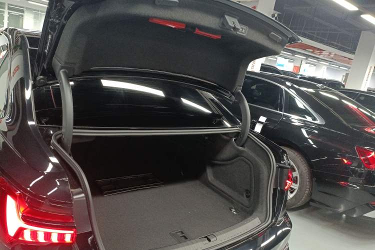 Used Audi A6L 2024 45 TFSI Prestige Dynamic Edition Trunk