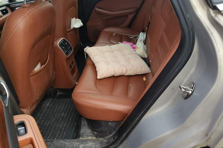 Used Zotye SR9 2017 2.0T Manual "Ultimate Light" Edition