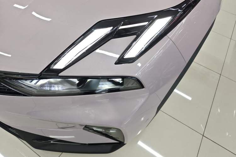 Used Lynk & Co 06 EM-P 2025 EM-P 126 Long-Range Halo