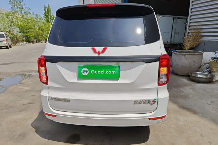 Used Wuling Hongguang 2021 1.5L Revised S Base Version with Electric Power Steering LAR Rear