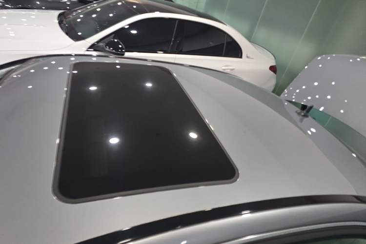 Used Mercedes-Benz C-Class 2013 C 180 Classic Grand Edition
