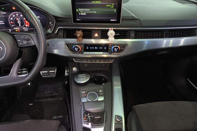 Used Audi A4L 2019 40 TFSI Sporty Version China V