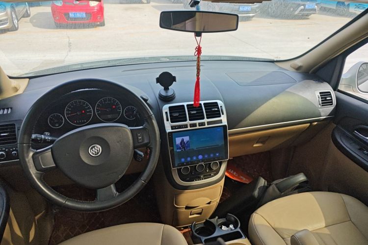 Used Buick GL8 2014 2.4L Executive Edition