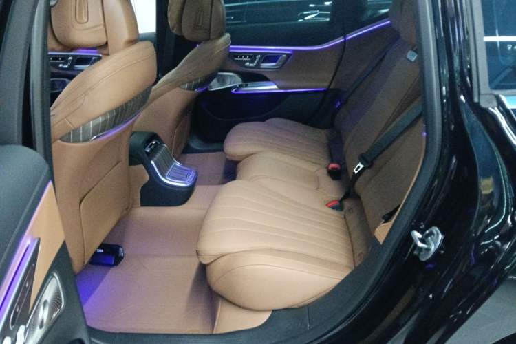 Used Mercedes-Benz E-Class 2026 E 300 L Luxury
