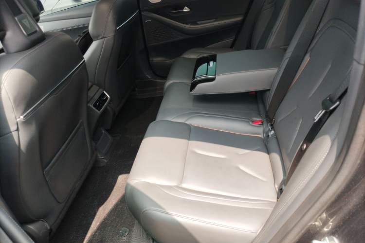 Used Deepal SL03 2022 1.5L 1200 Extended-Range Version Left Rear Seat
