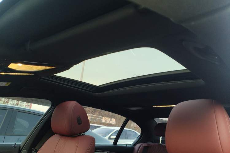 Used BMW 5 Series 2022 525Li M Sport Package
