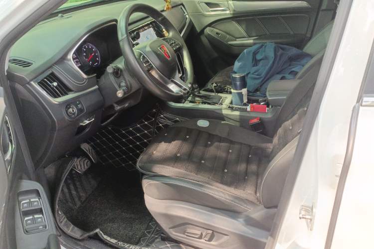 Used Roewe RX5 2018 20T Two-Wheel Drive Automatic Internet Smart Edition Left Front Seat