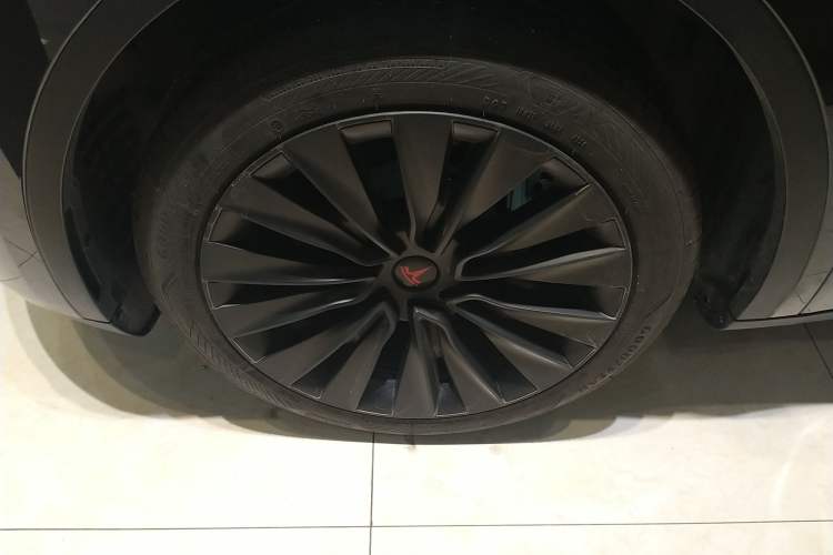 Used Tesla Model Y 2024 Rear-Wheel-Drive Version
