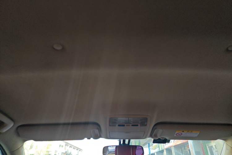 Used Toyota Highlander 2015 2.0T Two-Wheel Drive Elite Edition 7 Seats Headliner