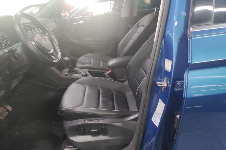 Used Volkswagen Tiguan 2017 330TSI All-Wheel-Drive Innovation Model