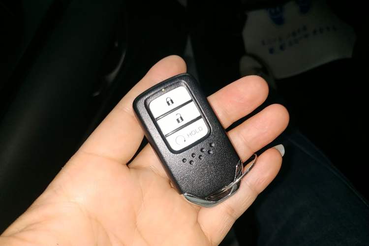 Used Honda Civic 2021 HATCHBACK 220TURBO CVT New Trendsetter Vehicle Key