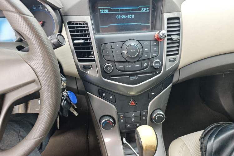 Used Chevrolet Cruze 2015 1.5L Classic SE AT
