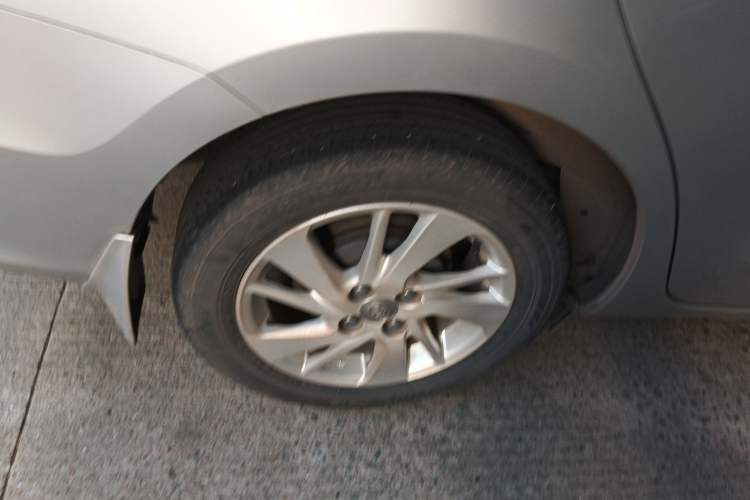 Used Toyota YARiS L Zhi Xiang 2017 1.5E CVT Dynamic Edition Right Rear Wheel Hub