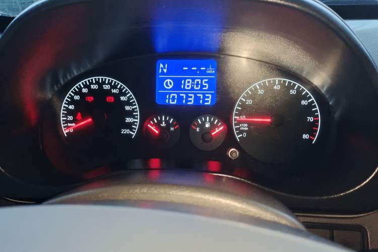 Used Chery Tiggo 3 2015 1.6L CVT ZhiShang Sport Edition
