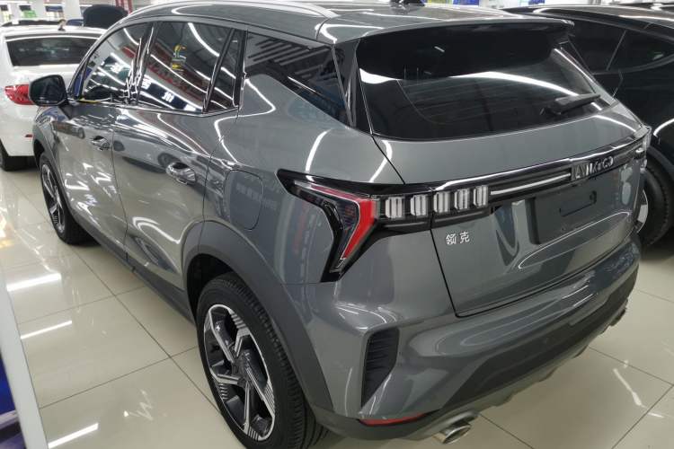 Used Lynk & Co 06 EM-P 2022 PHEV 84 km Range Pro Version Rear Left 45 Deg