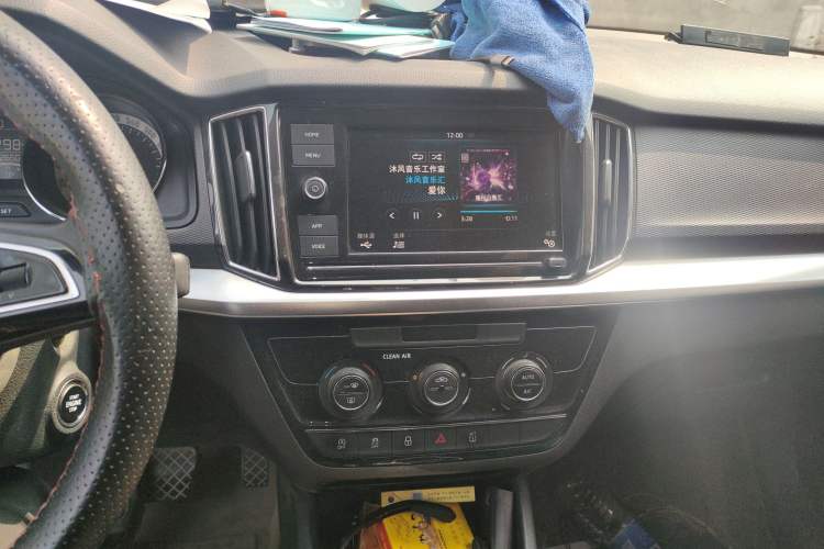 Used Skoda Kamiq 2018 1.5L Automatic Comfort Edition China V Standard Audio And AC Panel