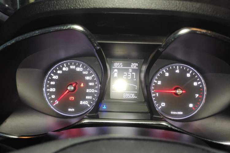 Used MG 6 2017 20T Manual Luxury Smart Connect Version China V Standard Instrument Cluster