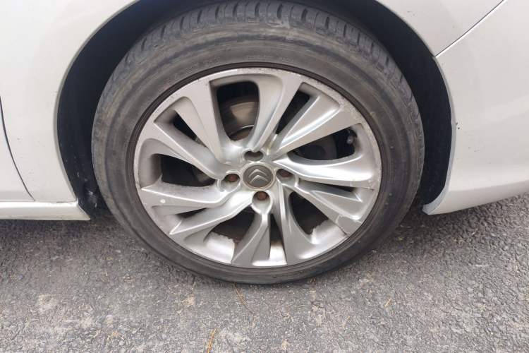 Used Citroen C4L 2013 1.6 THP Automatic Impression Edition
