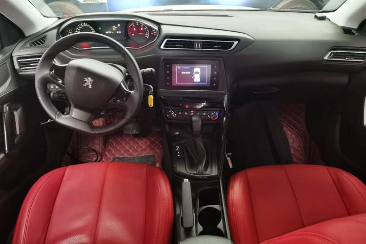 Used Peugeot 308 2016 1.6L Automatic Fashion Edition