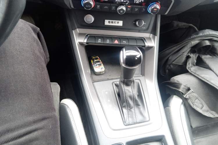 Used Audi Q3 2019 35 TFSI Fashion Dynamic Model
