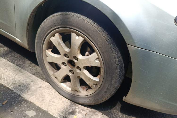 Used Bestune B70 2011 2.0L Manual Fashionable Edition