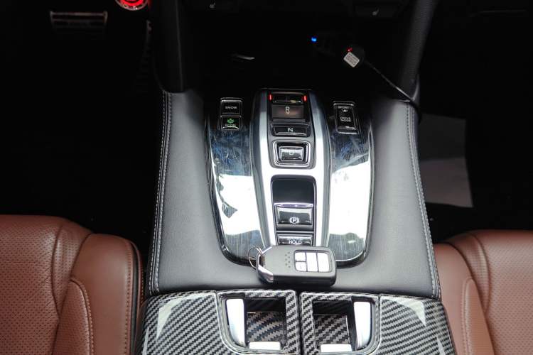 Used Honda UR-V 2017 370TURBO 2WD Prestige Edition China V
